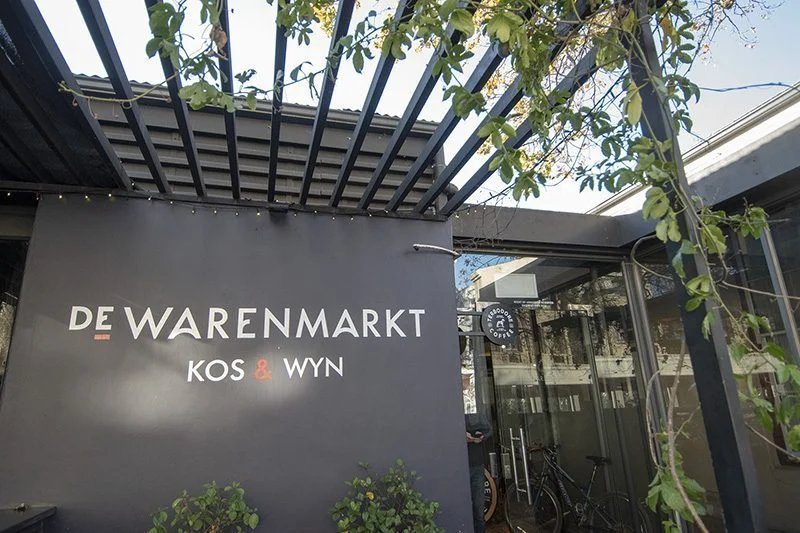 Dewarenmarkt outside | TERBODORE Coffee Roasters DeWarenmarkt Kos & Wyn restaurant - outside - Terbodore